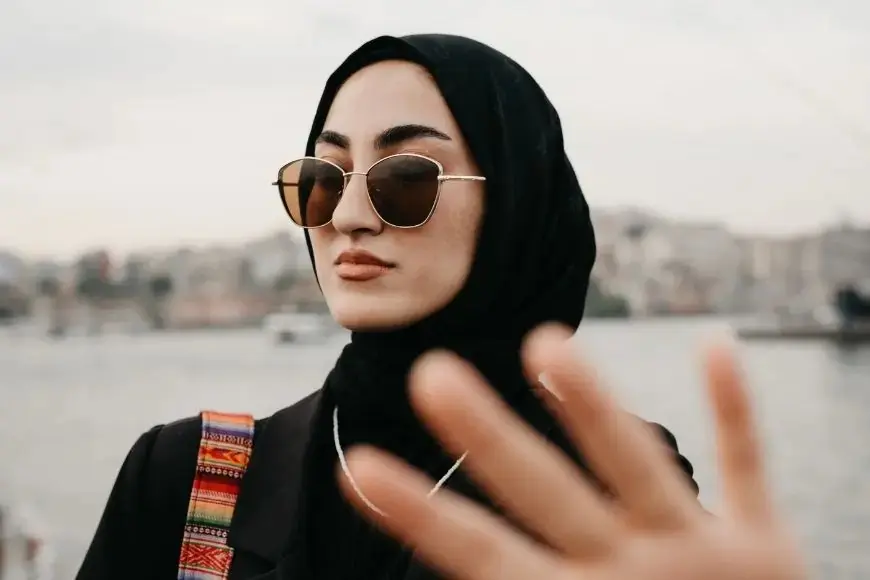 هل ترين الفرص من حولك؟